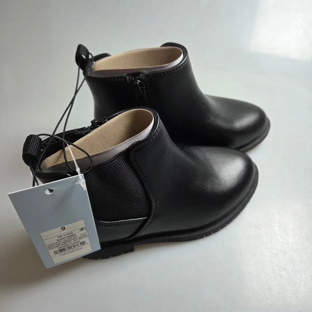 Cat‎ & Jack Tanner Kids Black Chelsea Ankle Boots Side Zip Faux Leather Size 9